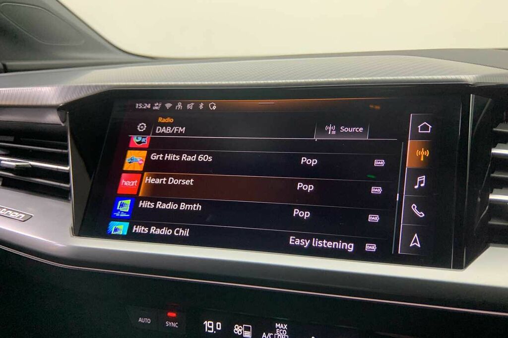 Audi Q4 E Tron 220Kw 50 Quattro 82Kwh Black Edition Silver #16