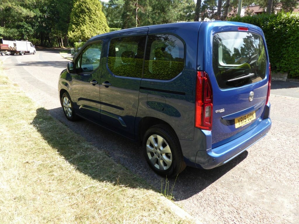 Vauxhall Combo Life 1.2L Energy YR19GDN Blue #6
