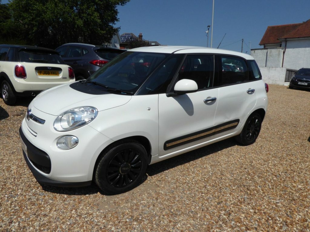 Fiat 500L 1.3L Pop Star White #3