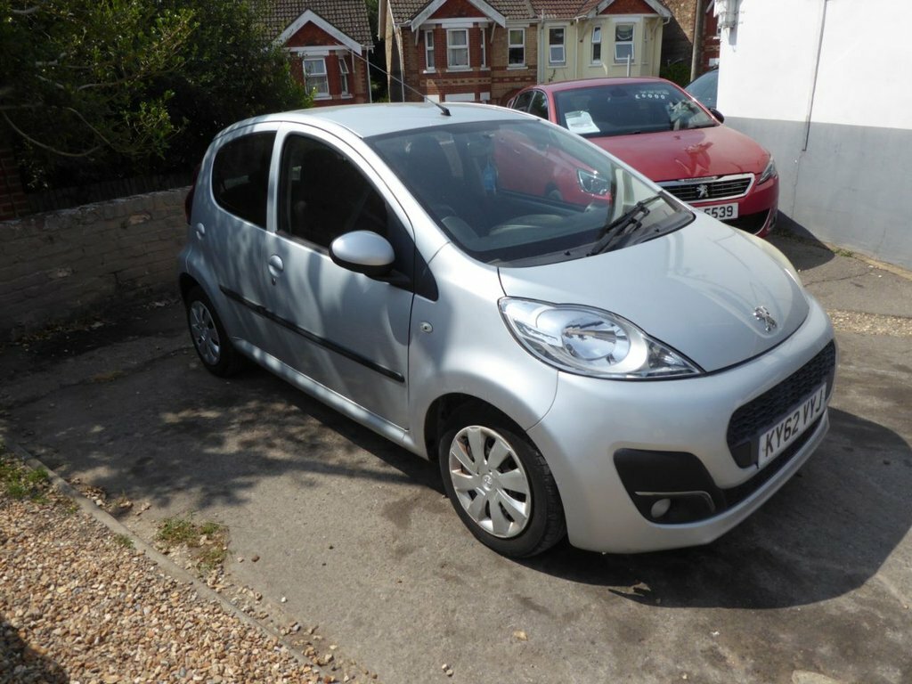 Peugeot 107 1L Active Silver #2