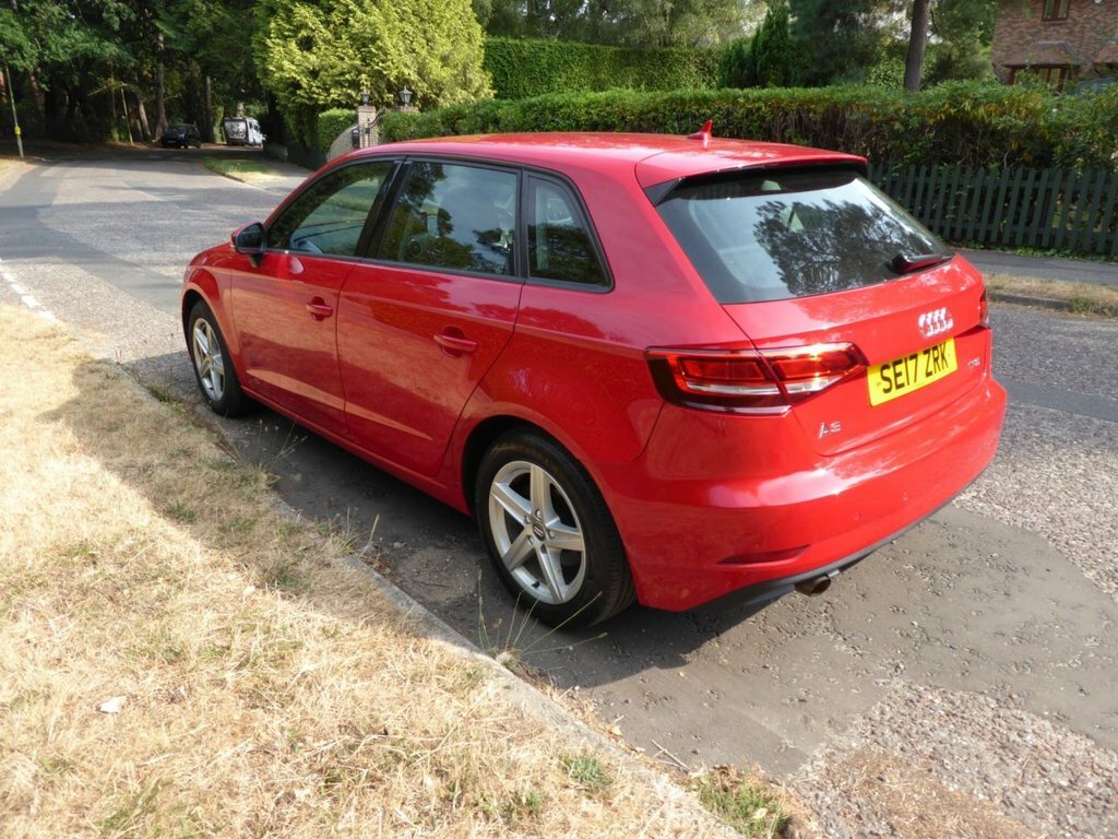 Audi A3 1L Se Red #6