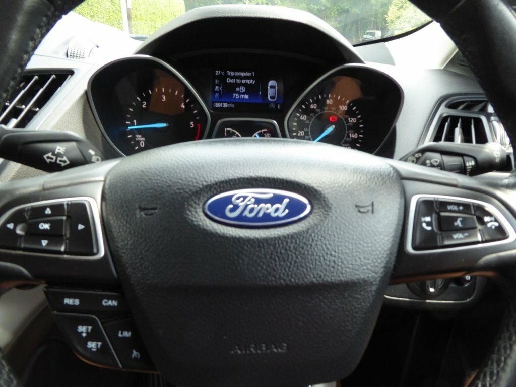 Ford Kuga Kuga Zetec 4X4 White #15