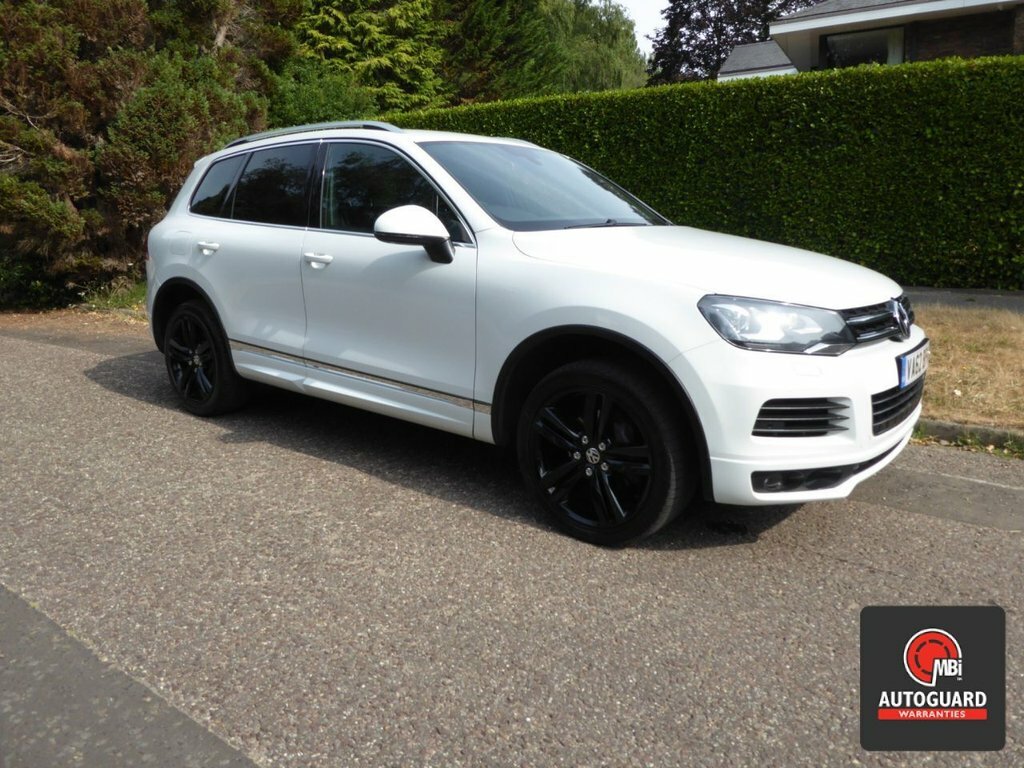 Volkswagen Touareg 3L Altitude White
