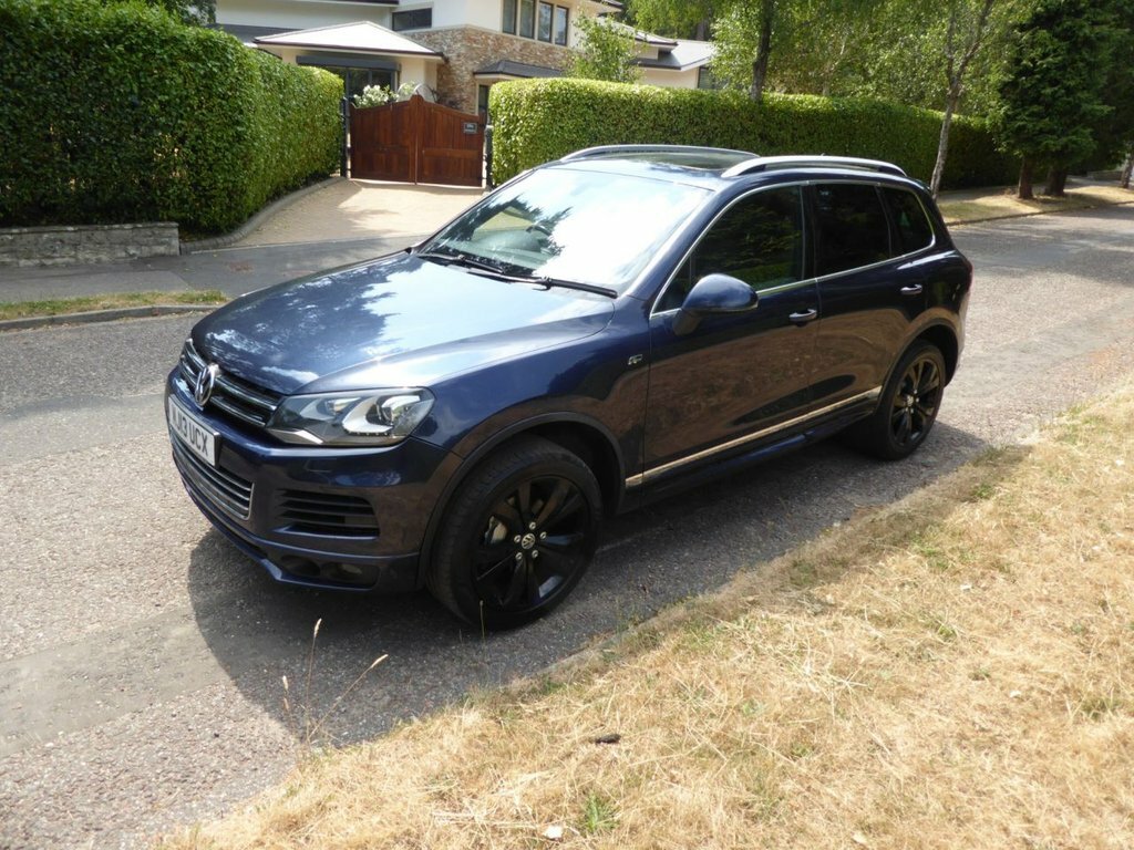 Volkswagen Touareg 3L R-line Blue #3
