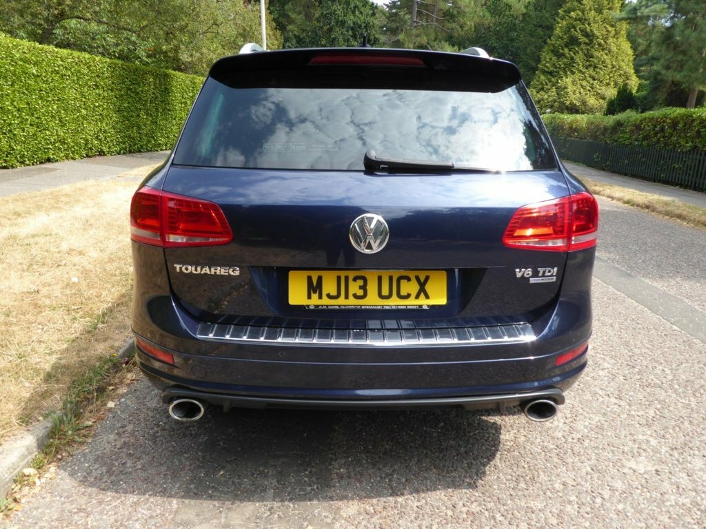 Volkswagen Touareg 3L R-line Blue #6