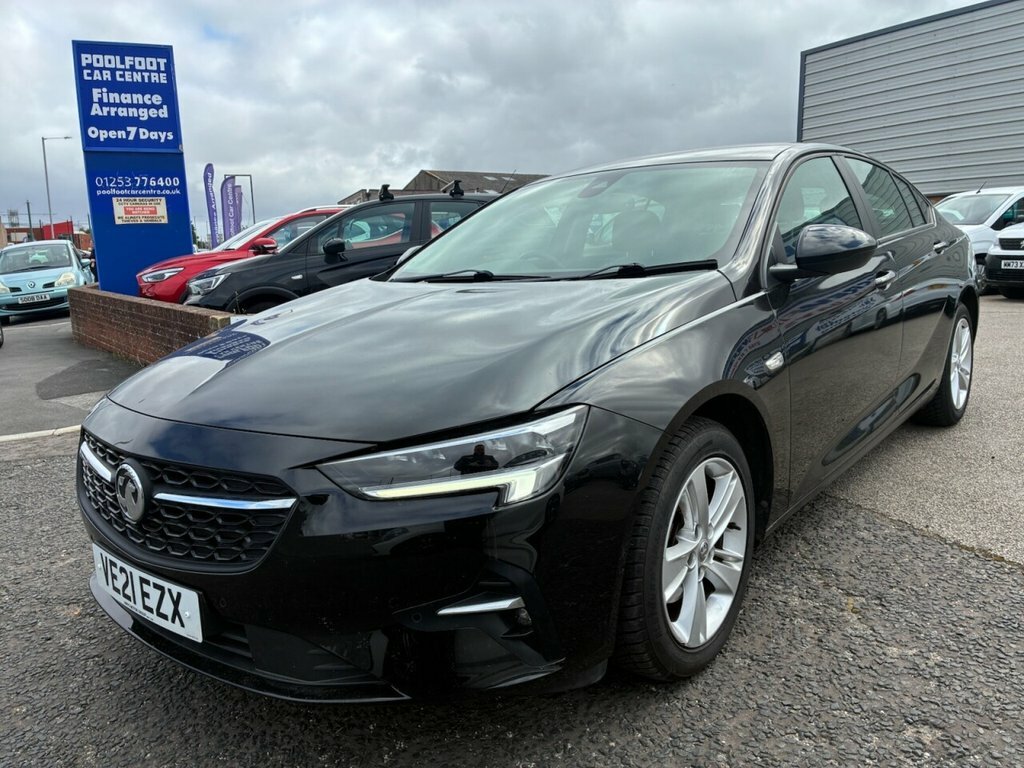 Vauxhall Insignia 1.5L Se Nav Black