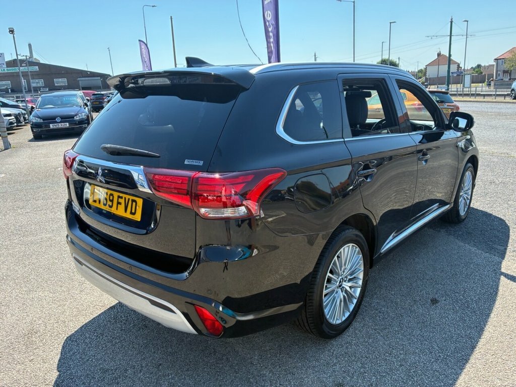 Mitsubishi Outlander 2.4L Exceed Black #5