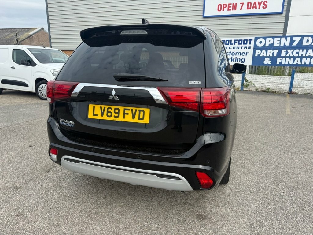 Mitsubishi Outlander 2.4L Exceed Black #5