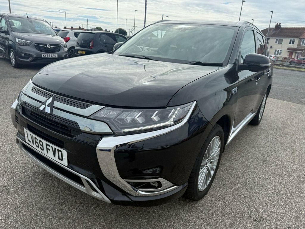 Mitsubishi Outlander 2.4L Exceed Black