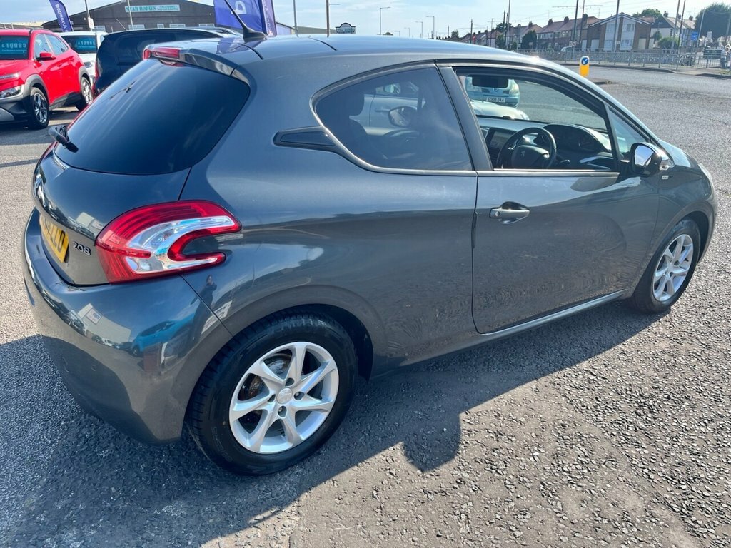 Peugeot 208 1.4 Hdi Allure Euro 5 Blue #11
