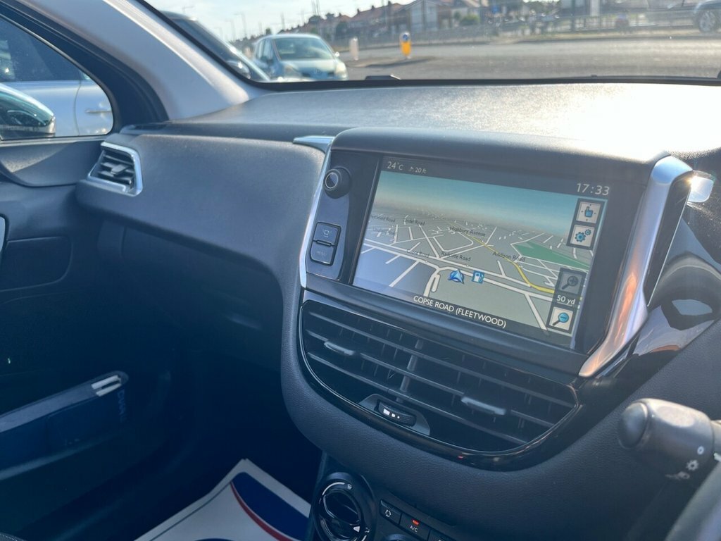 Peugeot 208 1.4 Hdi Allure Euro 5 Blue #27