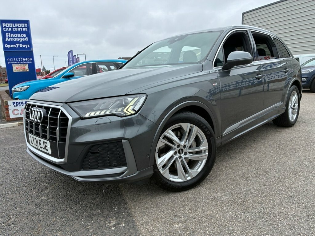 Audi Q7 3L S Line Grey
