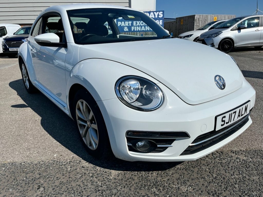 Volkswagen Beetle 1.2L Design White