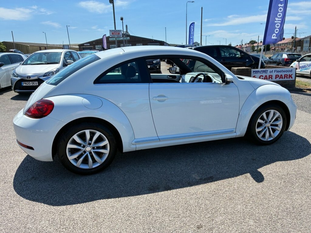 Volkswagen Beetle 1.2L Design White #4