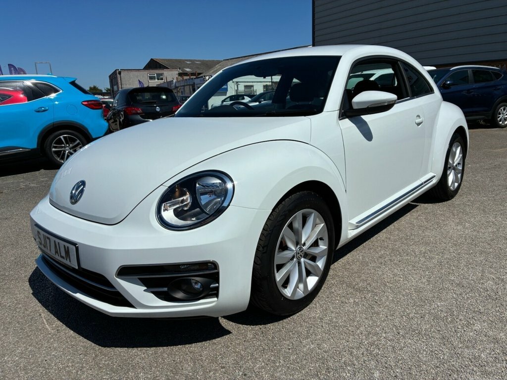 Volkswagen Beetle 1.2L Design White
