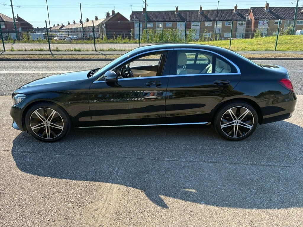 Mercedes-Benz C Class 2L Sport Black #3