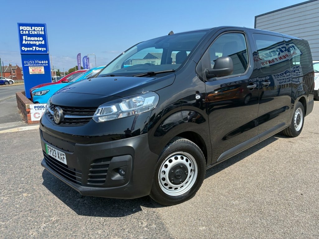 Vauxhall Vivaro Mpv Black