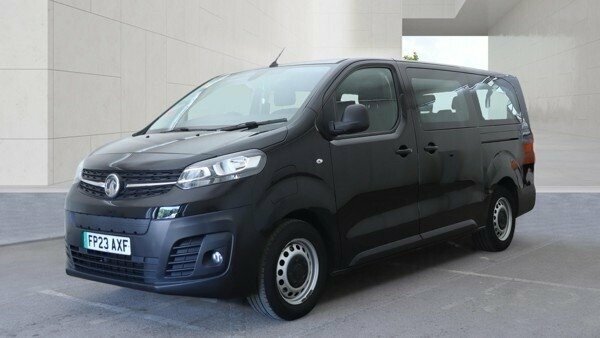 Vauxhall Vivaro Mpv Black #3