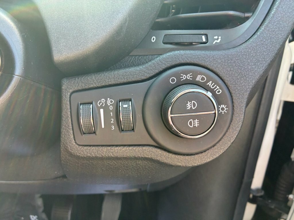 Fiat 500X Automatic White #22
