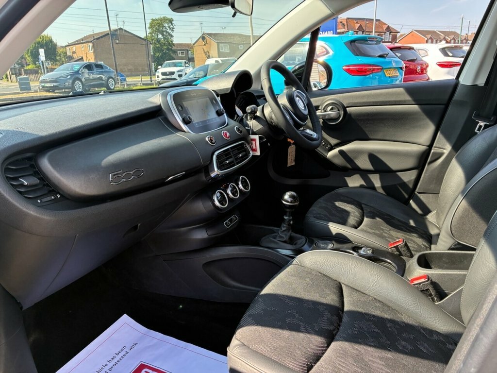 Fiat 500X Automatic White #10