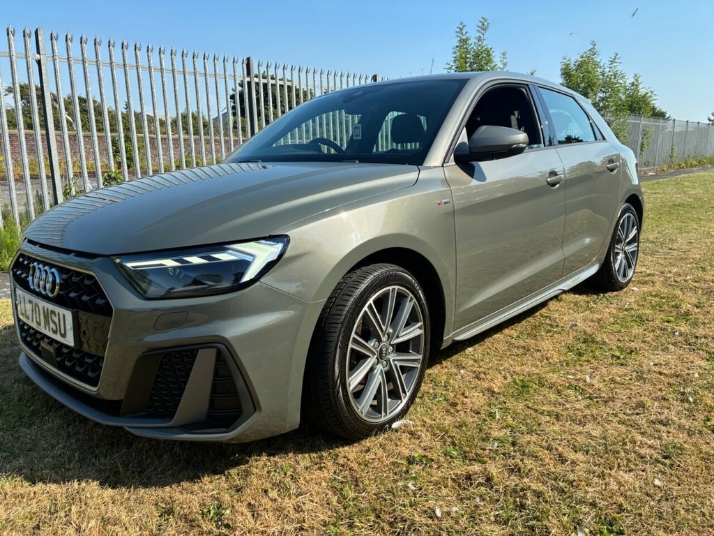 Audi A1 1L S Line Grey