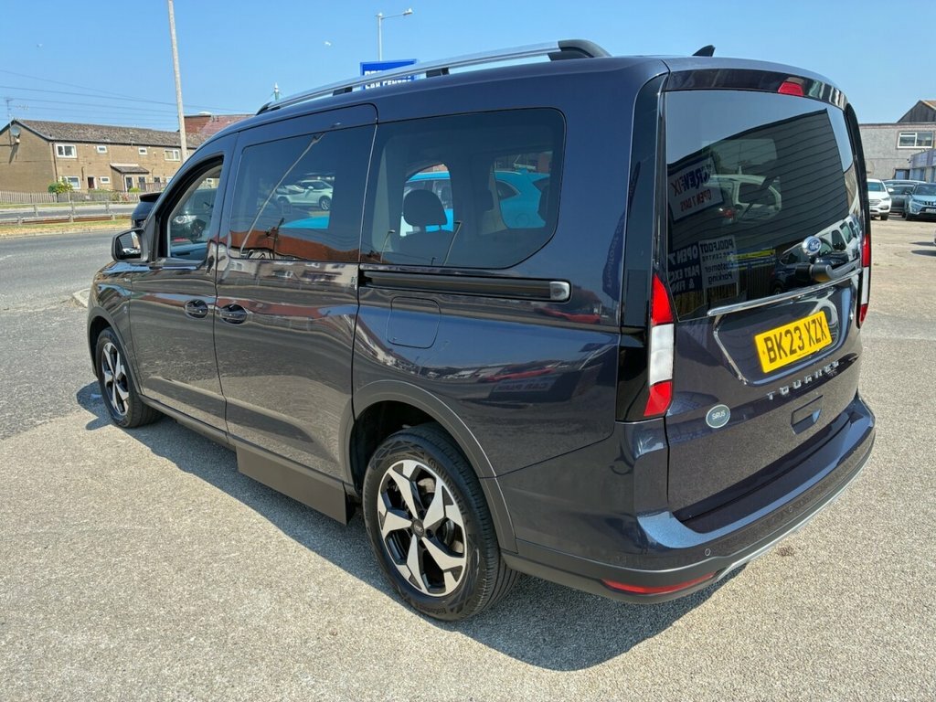Ford Grand Tourneo Connect 1.5L Active Blue #3