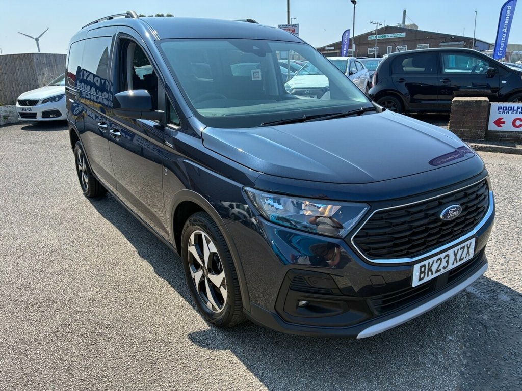 Ford Grand Tourneo Connect 1.5L Active Blue #2