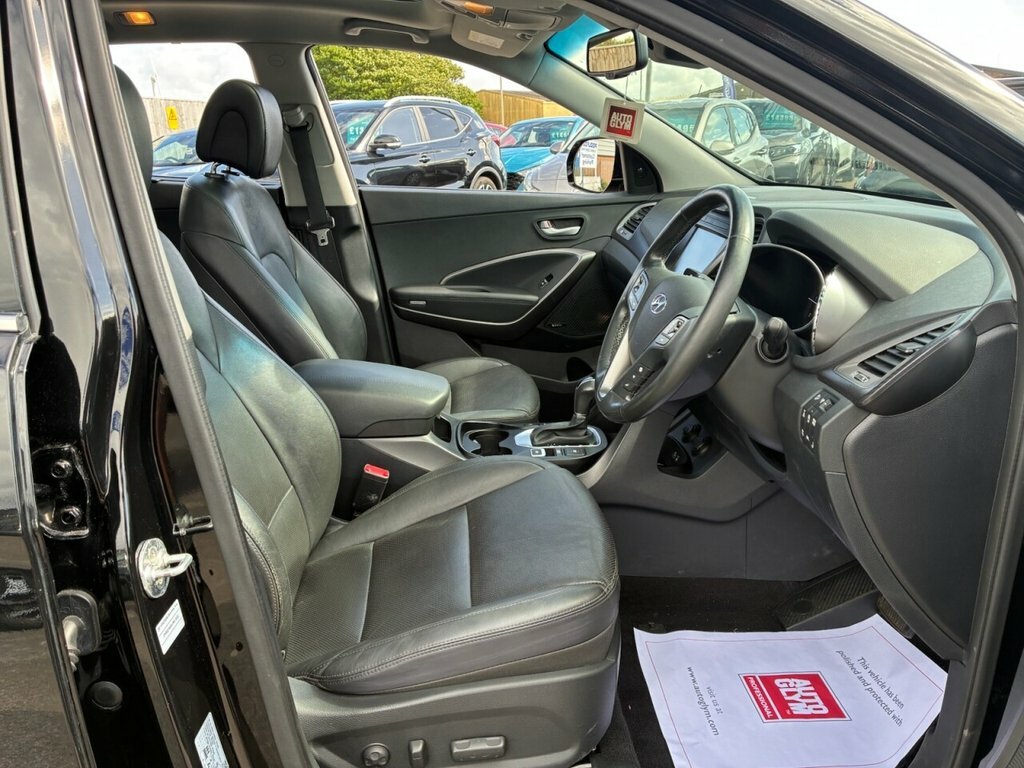 Hyundai Santa Fe 2.2L Premium Se Black #3