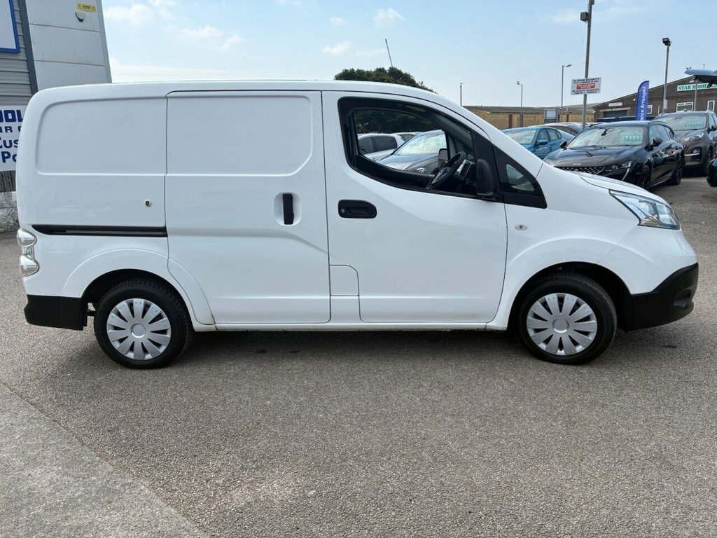 Nissan e-NV200 E-nv200 Acenta White #4