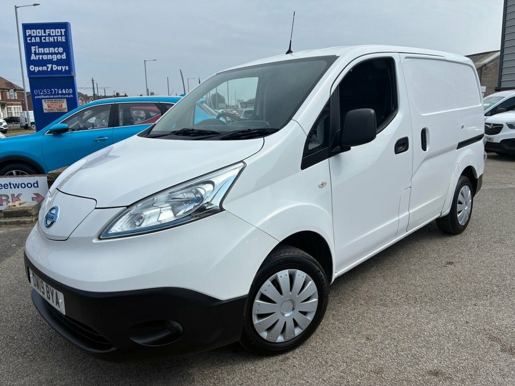 Nissan e-NV200 E-nv200 Acenta White