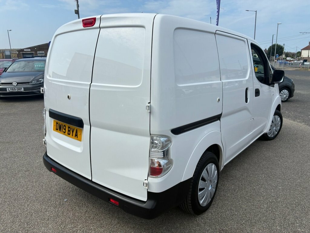 Nissan e-NV200 E-nv200 Acenta White #6