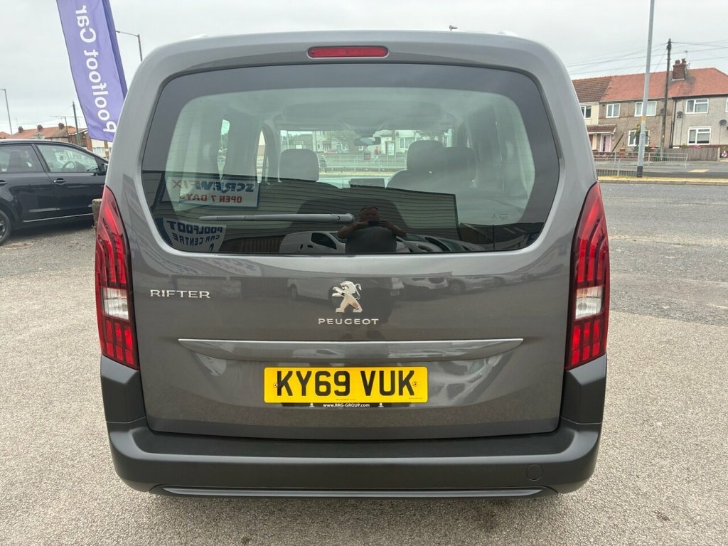 Peugeot Rifter 1.2L Active KY69VUK Grey #6