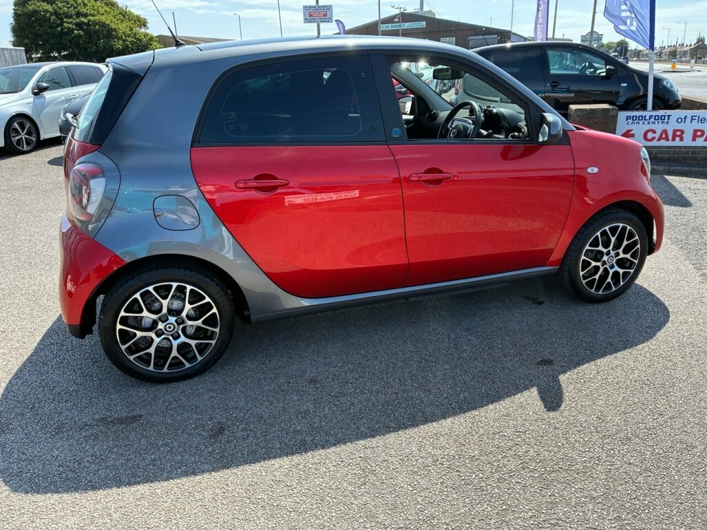 Smart Forfour Hatchback Red #6