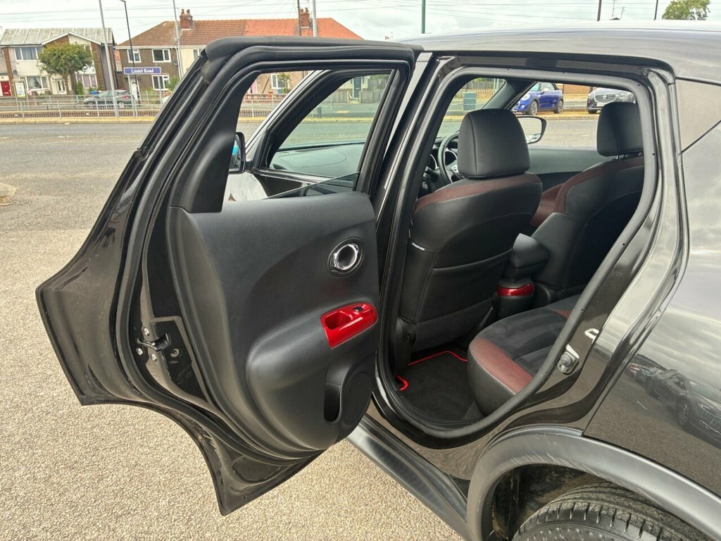 Nissan Juke Juke Tekna Dig-t Red #13