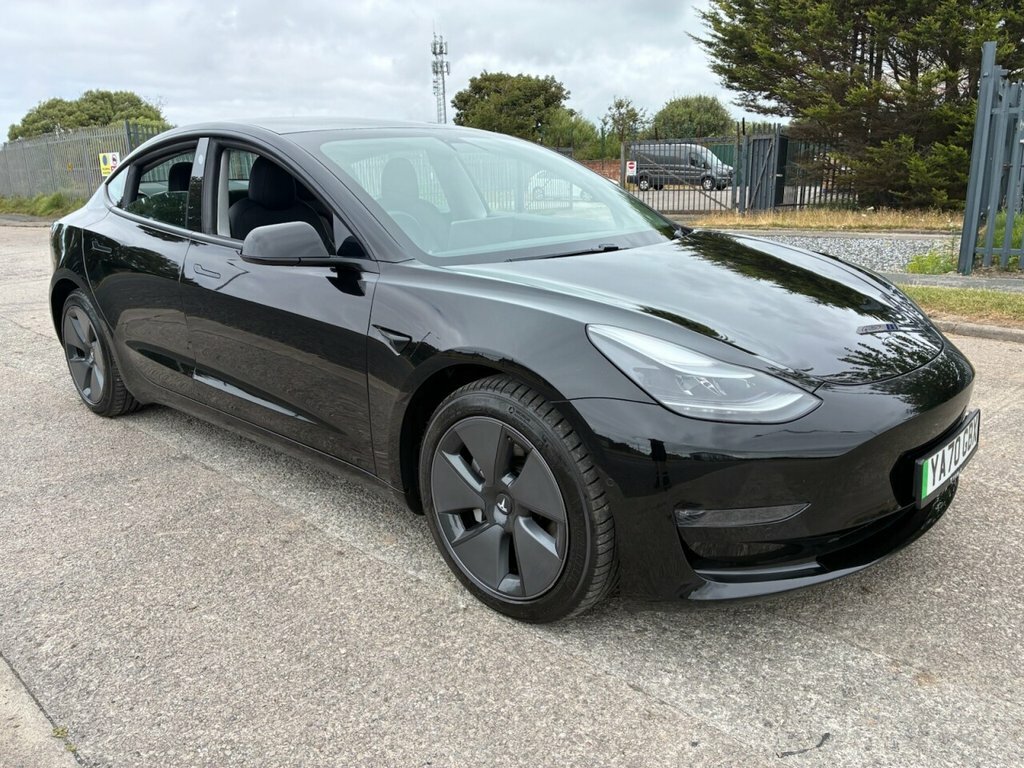 Tesla Model 3 Saloon Black