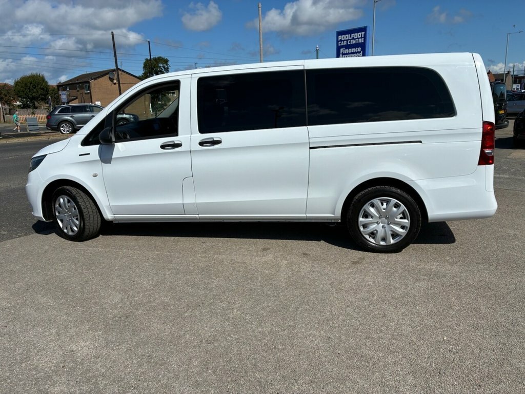 Mercedes-Benz Vito 111 Cdi White #11