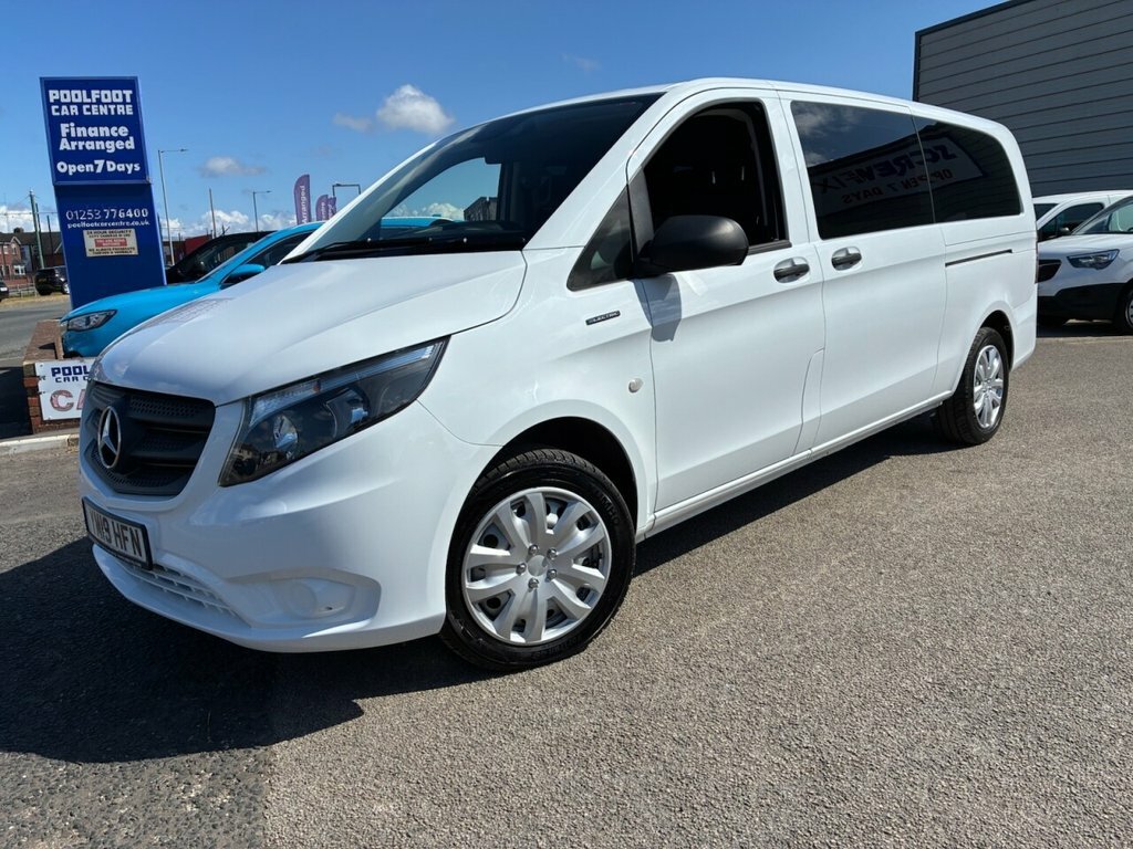 Mercedes-Benz Vito 111 Cdi White #10