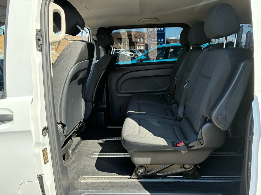 Mercedes-Benz Vito 111 Cdi White #20