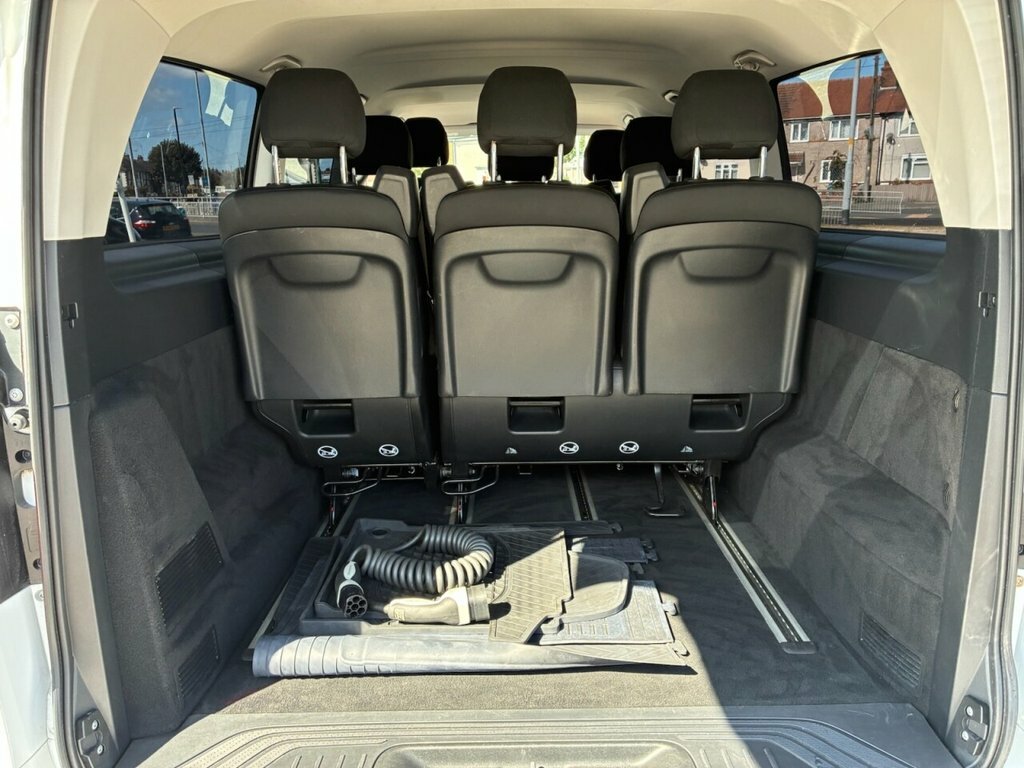 Mercedes-Benz Vito 111 Cdi White #23