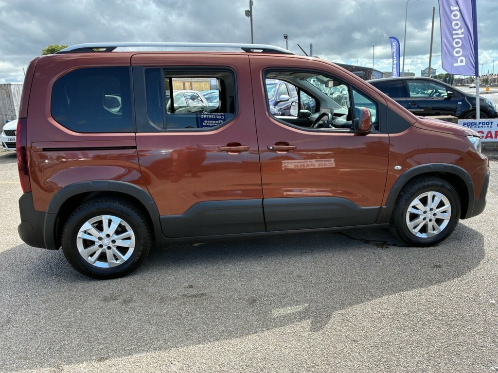 Peugeot Rifter 1.2 Puretech Active Grey #8