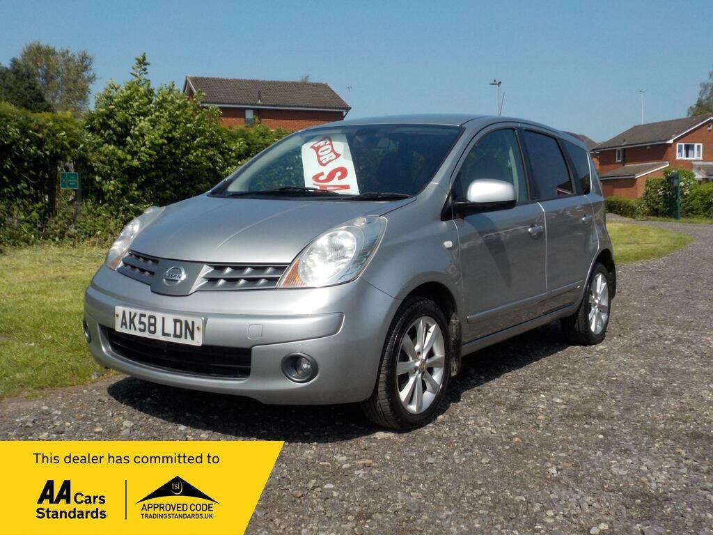 Nissan Note 1.6 16V Tekna Euro 4