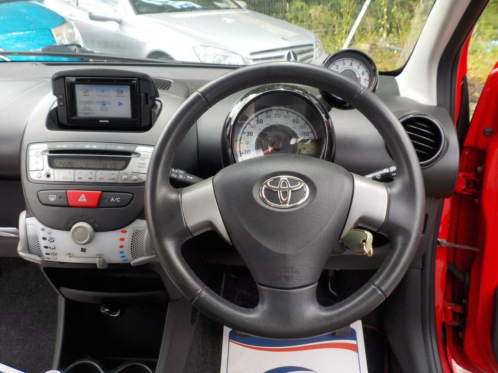 Toyota Aygo Vvt-i Move With Style Black #14