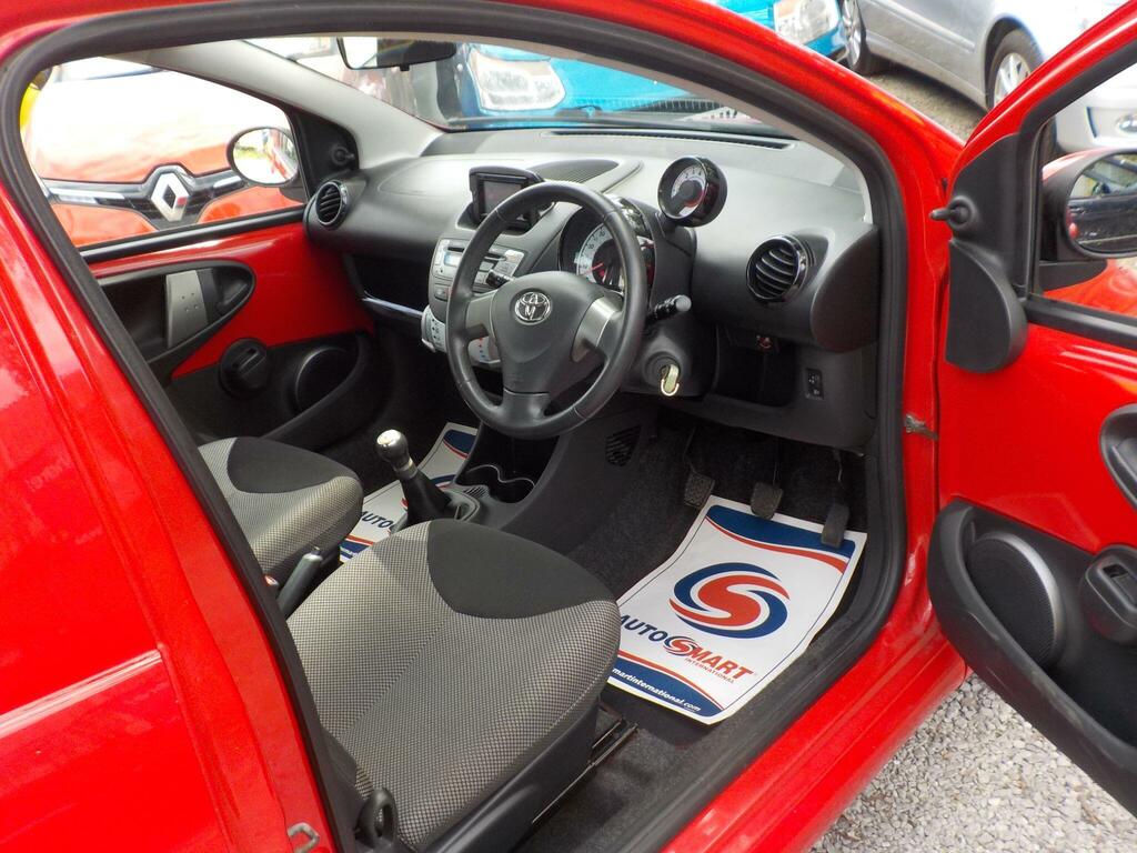 Toyota Aygo Vvt-i Move With Style Black #10