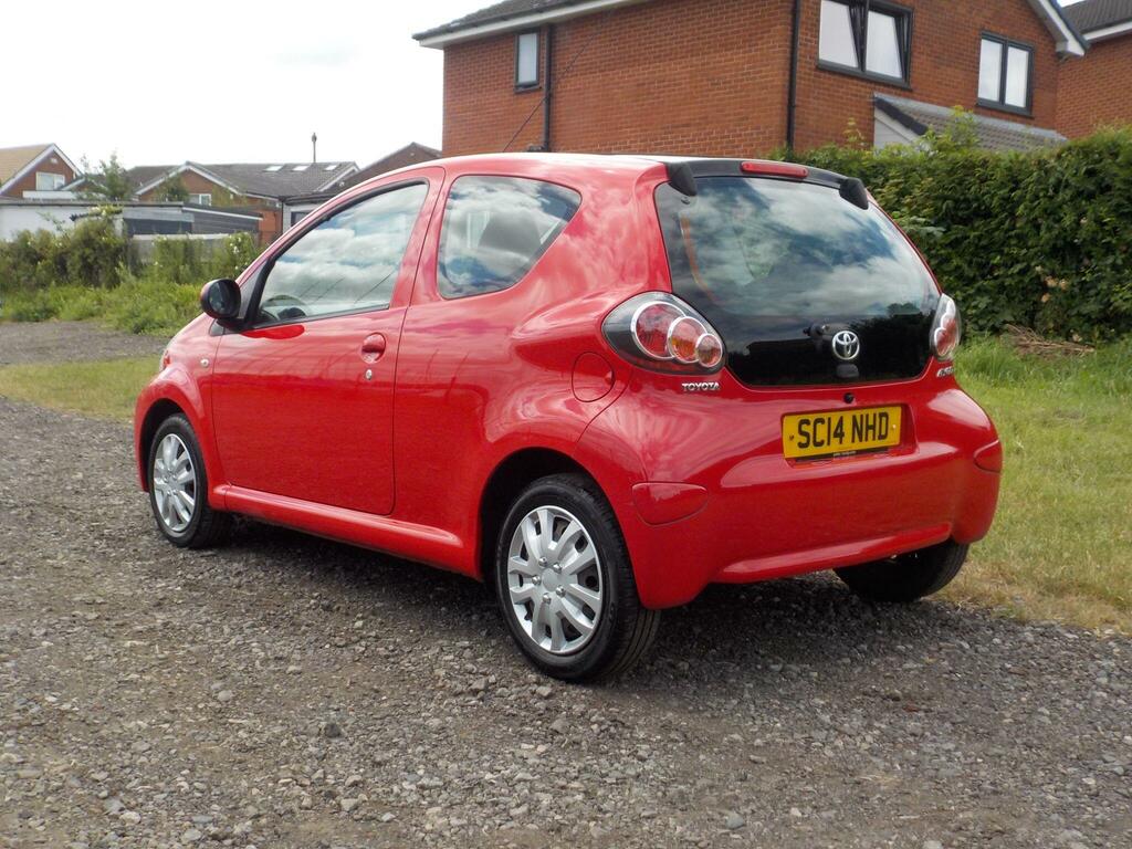 Toyota Aygo 1.0 Vvt-i Move Euro 5 Green #3