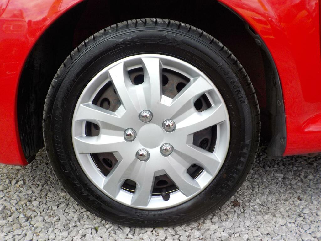 Toyota Aygo Vvt-i Move With Style Black #25