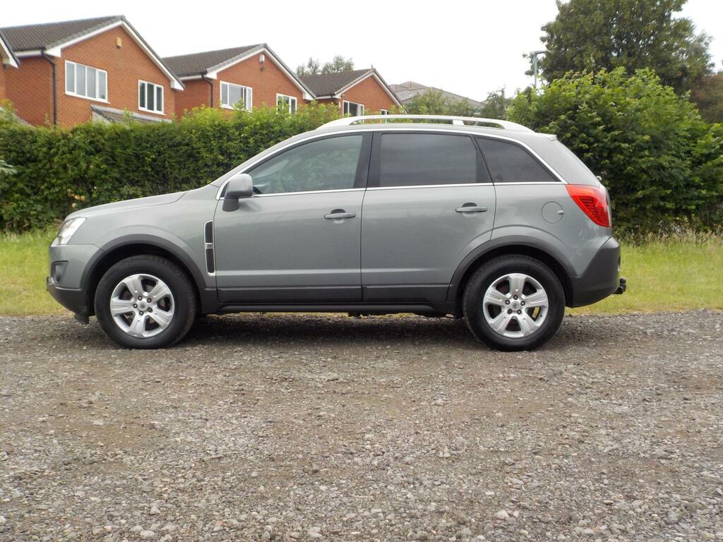 Vauxhall Antara 2.4 Exclusiv 2Wd Euro 5 Black #2