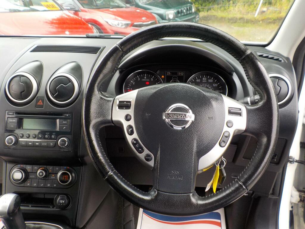 Nissan Qashqai Dci 360 Suv White #14