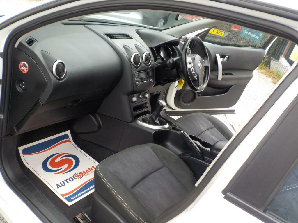 Nissan Qashqai Dci 360 Suv White #11