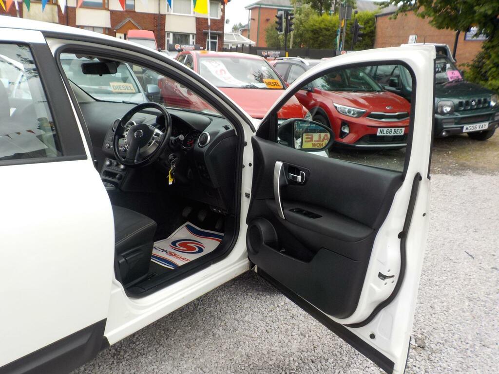 Nissan Qashqai Dci 360 Suv White #17