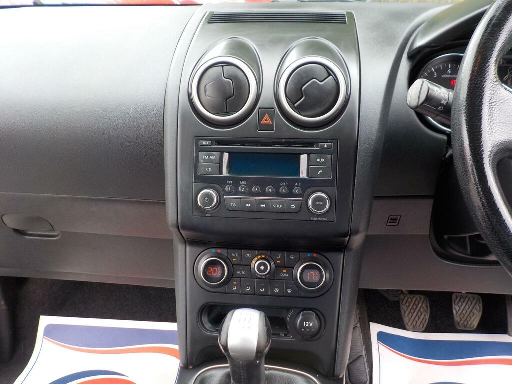 Nissan Qashqai Dci 360 Suv White #13